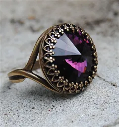 Creative Inlaid Round Amethyst Vintage Ring - Gold - View 1