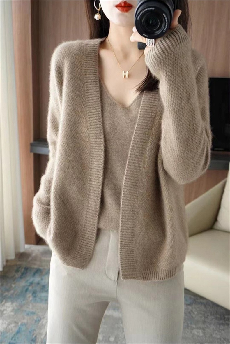 Title 4, Knitted Cardigan Two-piece Sling Temperament V-...