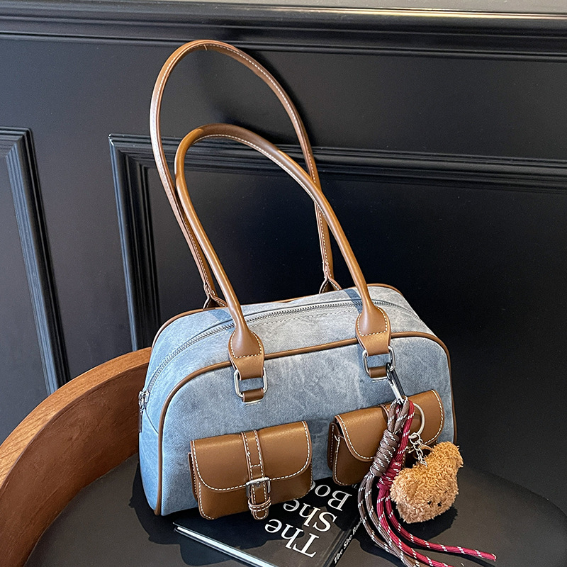 Retro Niche Color-block Commuter Handbag With A Chic Boston-style Underarm Design