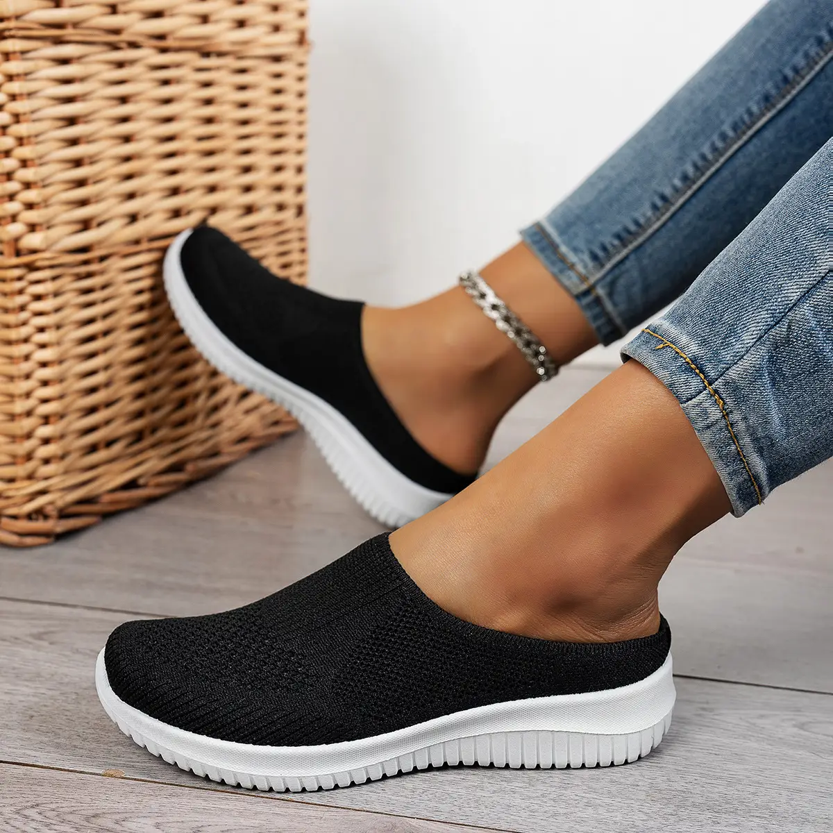 Womens Plus-Size Breathable Fashionable Lightweight All-Match Slip-On Shoes