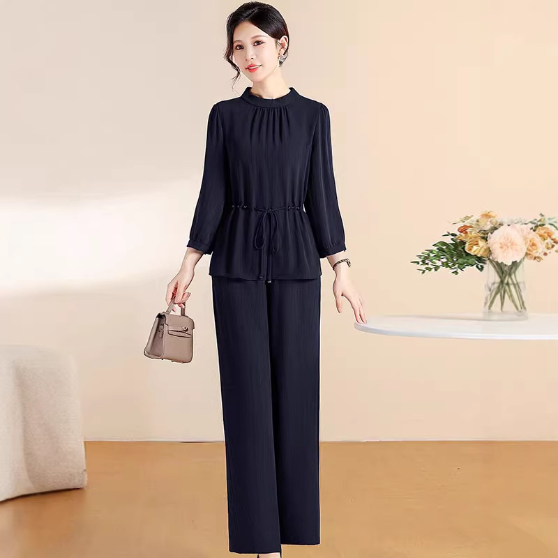 Spring Summer Top And Cropped Pants Age-reducing Two-piece Set
