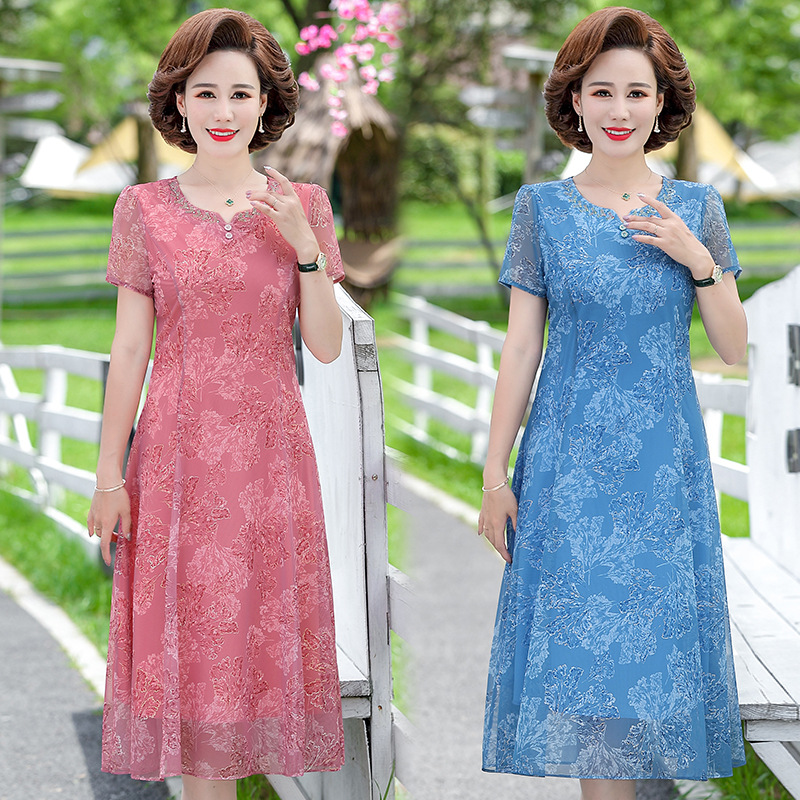 Stylish Short-sleeved Summer Dress For Middle-aged Moms