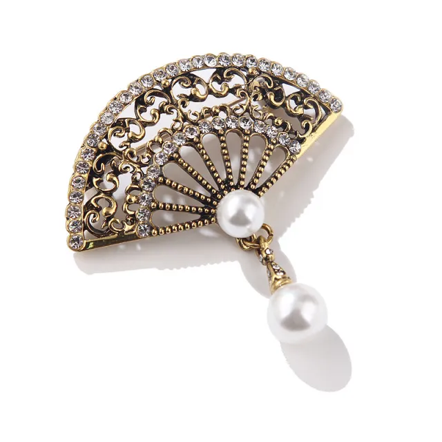 Elegant Graceful Rhinestone Pearl Vintage Fan Brooch Cheongsam Coat Accessories Retro Fan - Shop at LoveMi