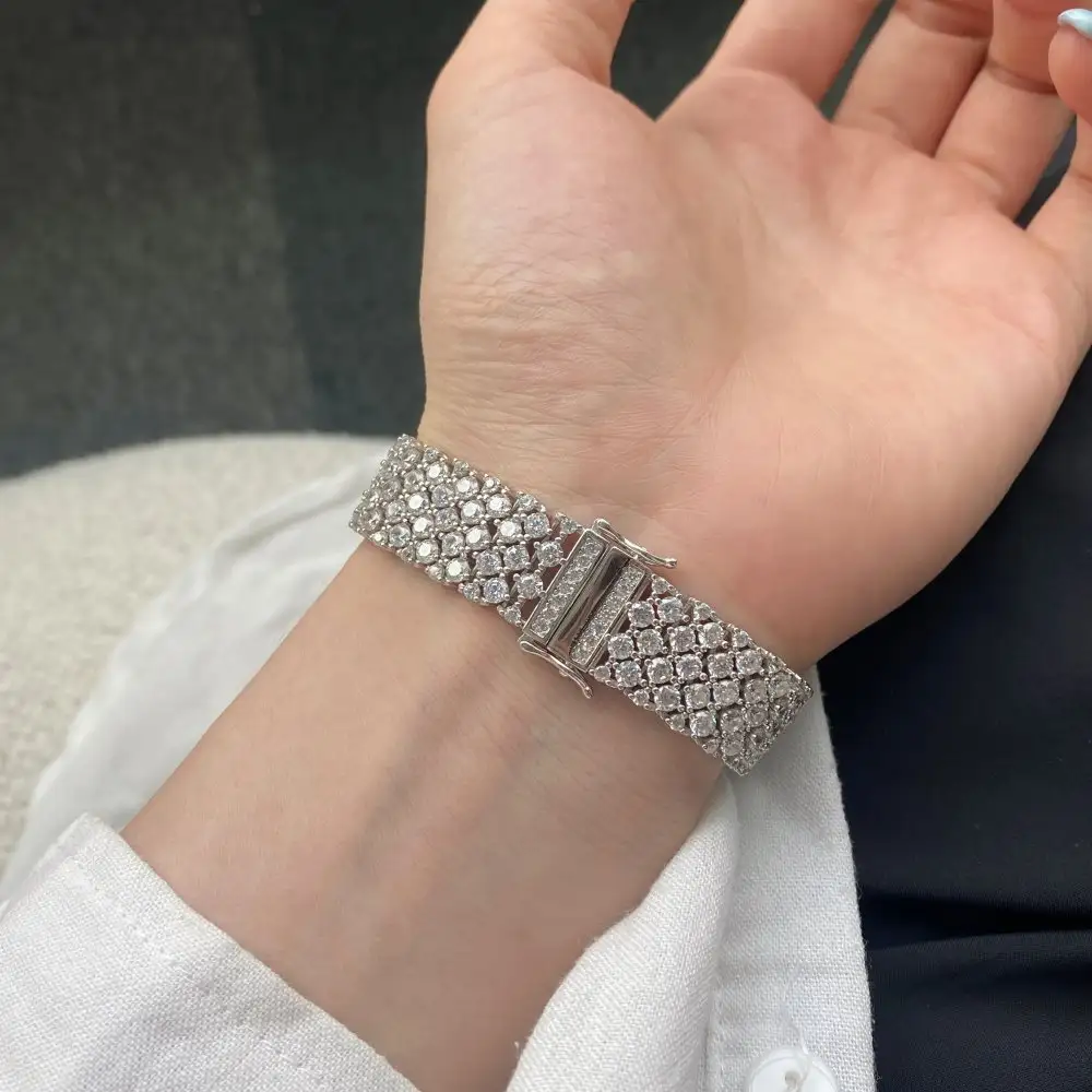 Women's Inlaid Zircon S925 Sterling Silver Bracelet