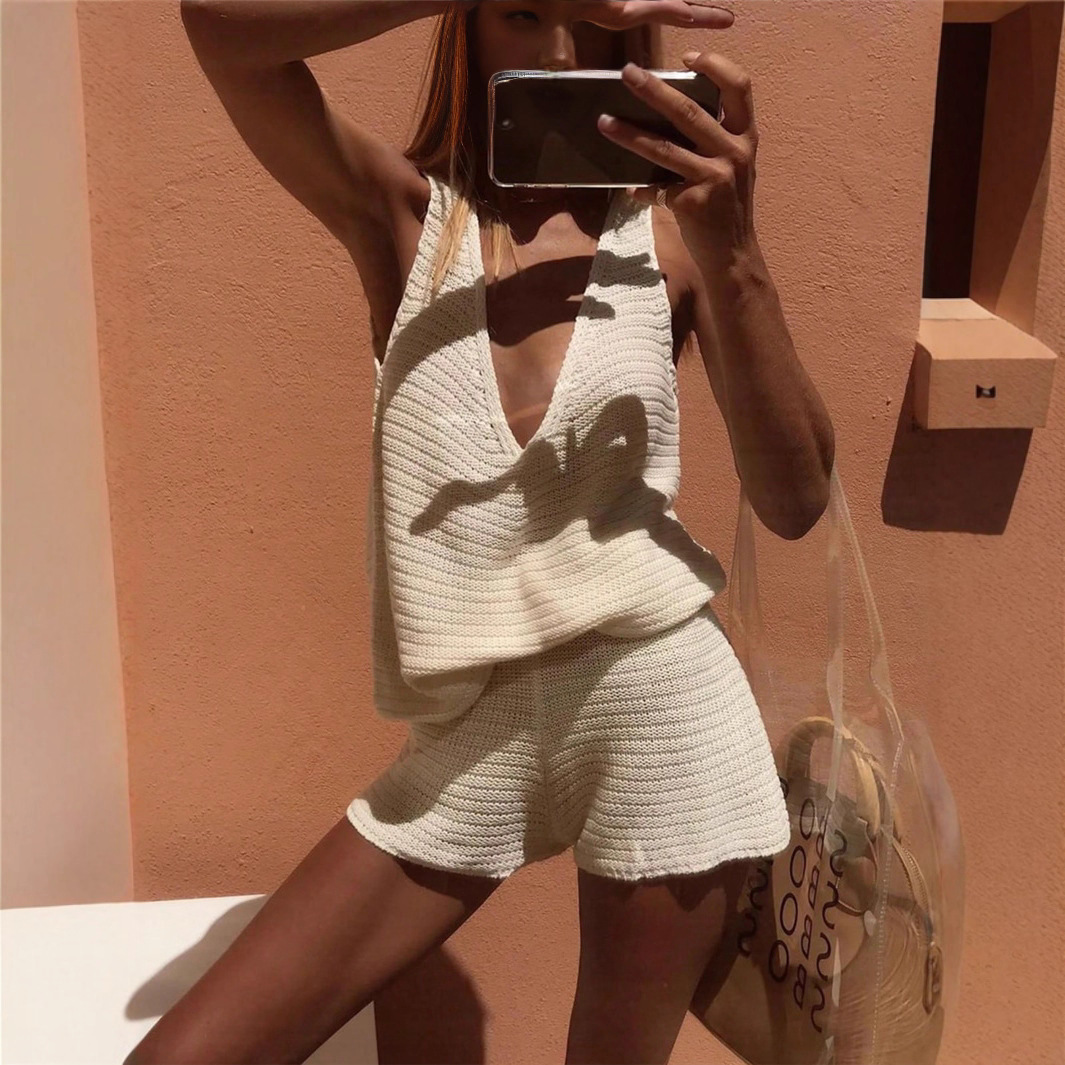 Womens Solid-Color V-Neck Vest Shorts Two-Piece Sweater Set