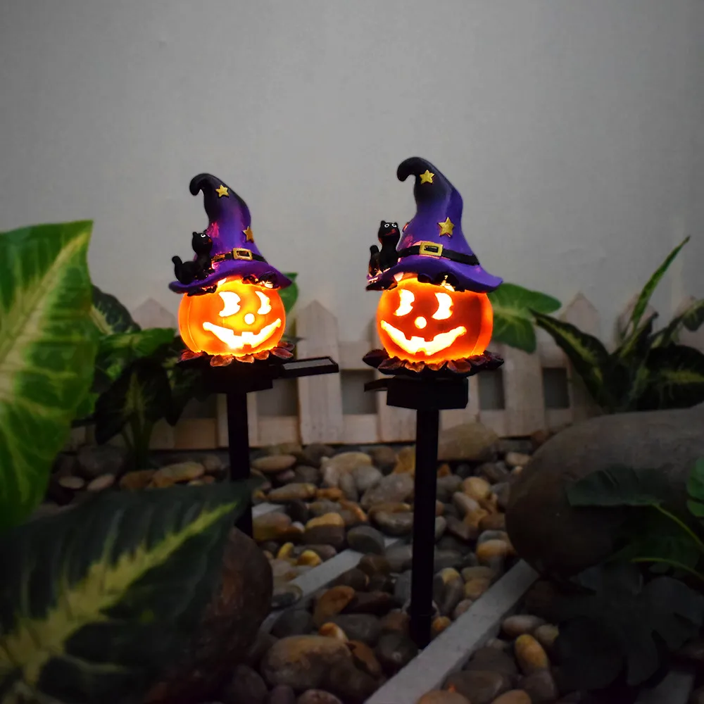 Creative Solar Outdoor Garden Halloween Pumpkin Lantern Resin Handicrafts Garden Festival Atmosphere Decorative Insert Light – image 4