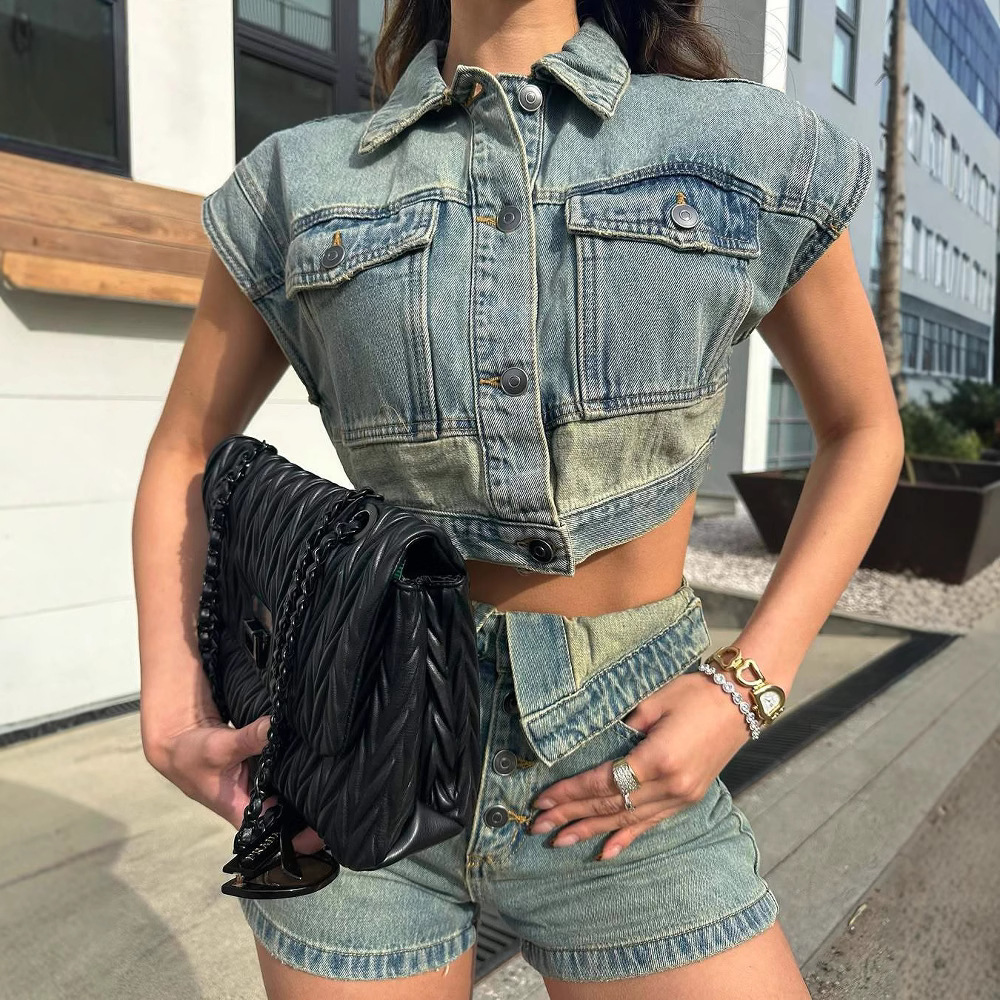 https://cf.cjdropshipping.com/quick/product/56d041c9-7526-4b88-aca9-0e9096b7b543.jpg