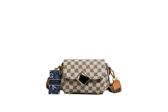 Ladies Casual Shoulder Chain Bag For Women Khaki - Shop at LoveMi