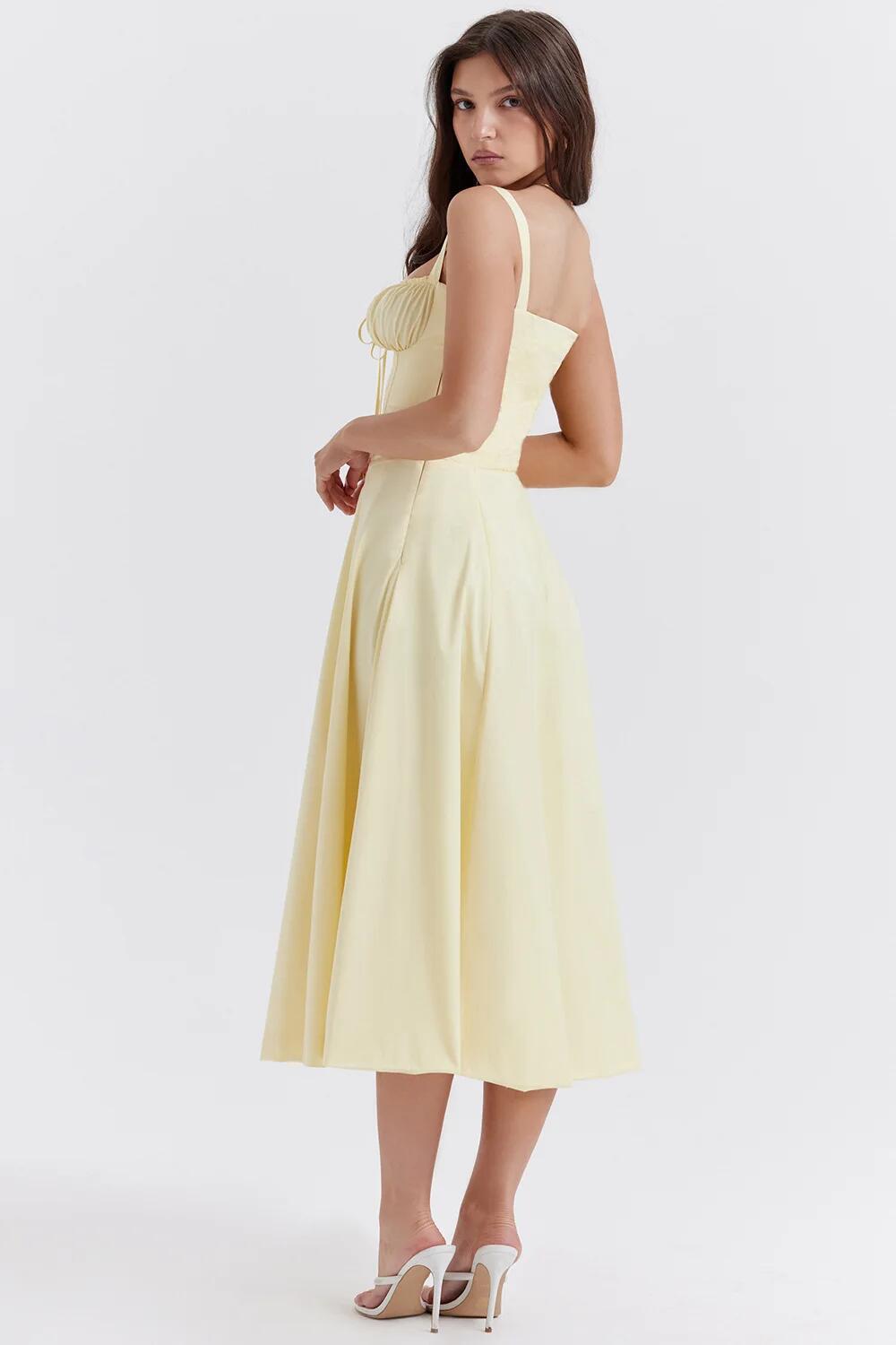 Buy Women's Clothing Online | Buy Trending Dresses for Women