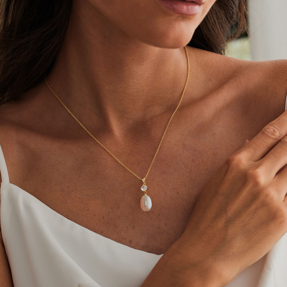 Pearl Pendant Zircon Necklace Stainless Steel Clavicle Chain Female