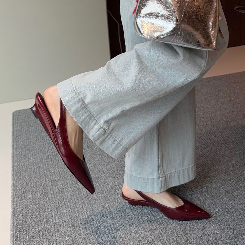 Pointed-Toe Wedge Sandals, picture 3 of 5