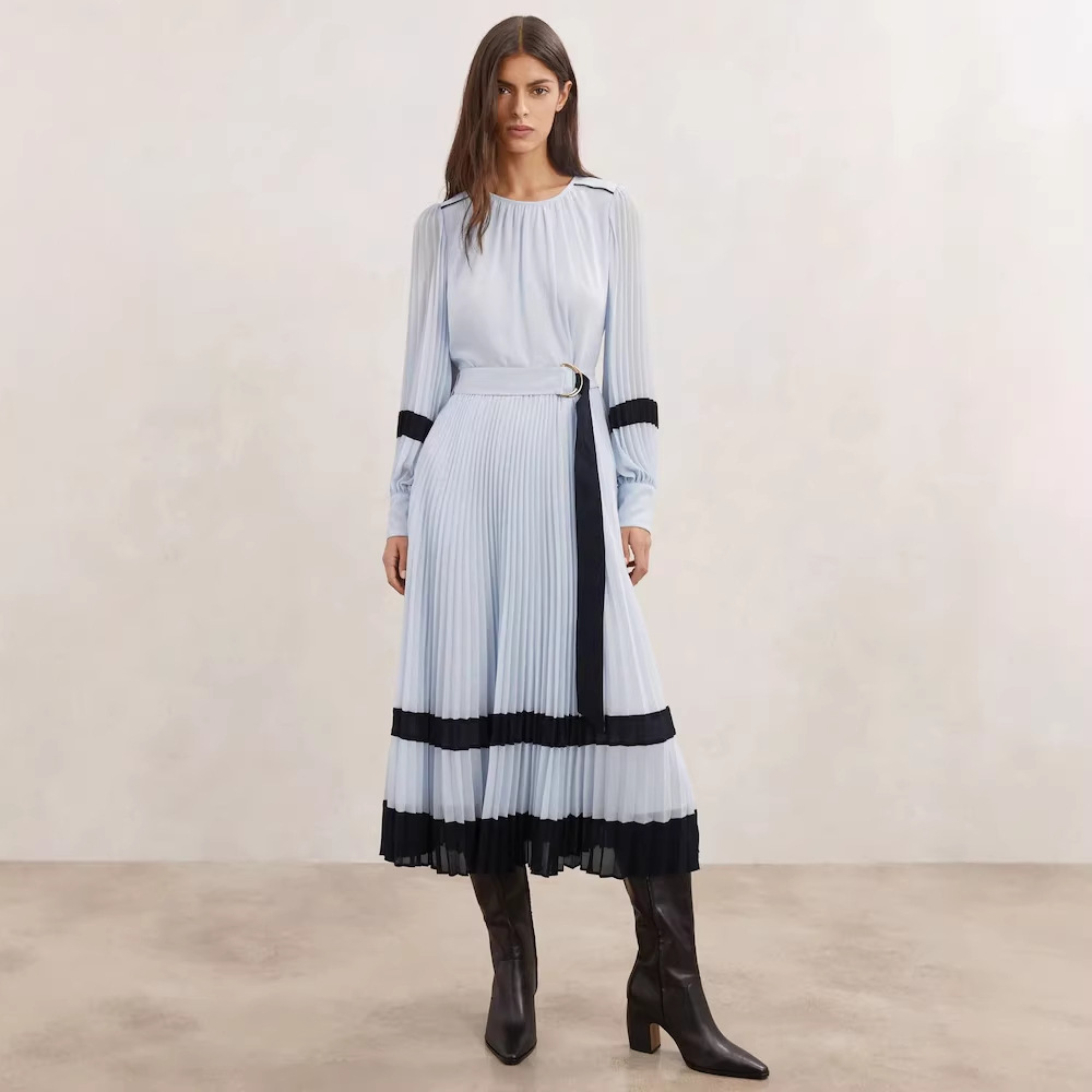 Color-blocked Round-neck Lace-trimmed Dress With A Belt