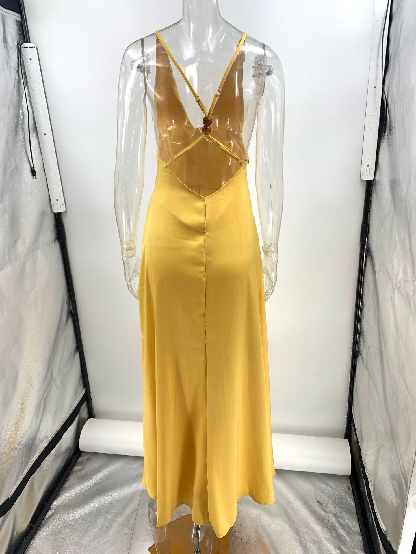 Buy Women's Clothing Online | Buy Trending Dresses for Women