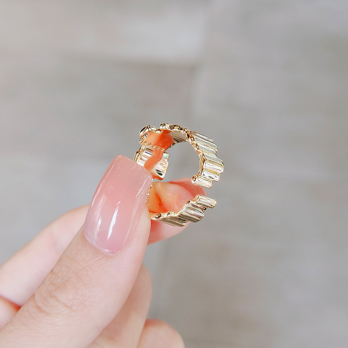 https://cf.cjdropshipping.com/quick/product/57415292-b893-4586-9003-806adcce1181.jpg
