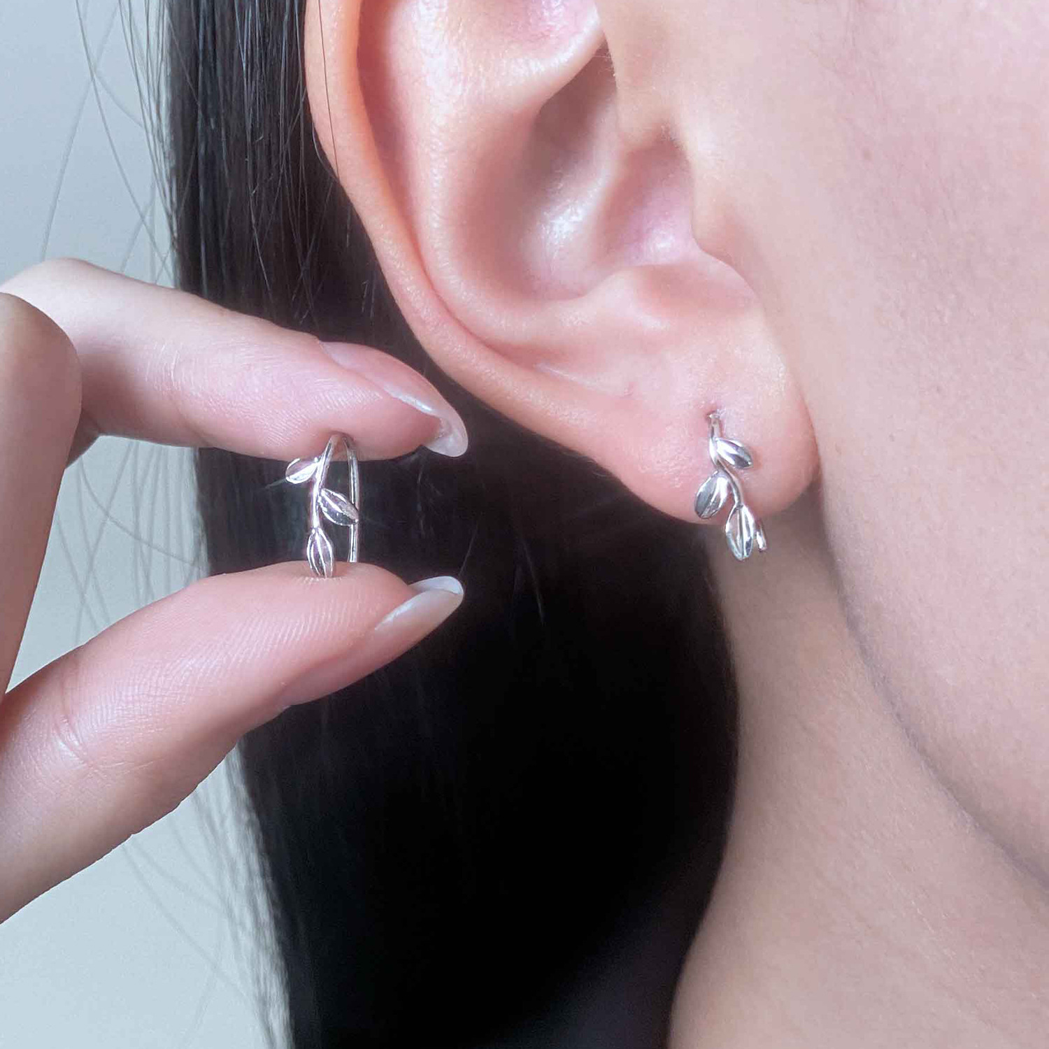 Simple Leaf Shaped Earrings Plant Bud Without Pierced Ears