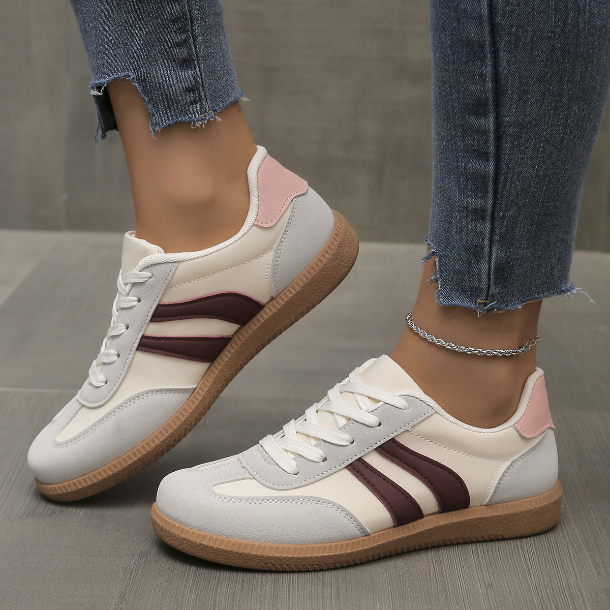 Color-blocked Retro Skate Shoes German-style White Sneakers For Women