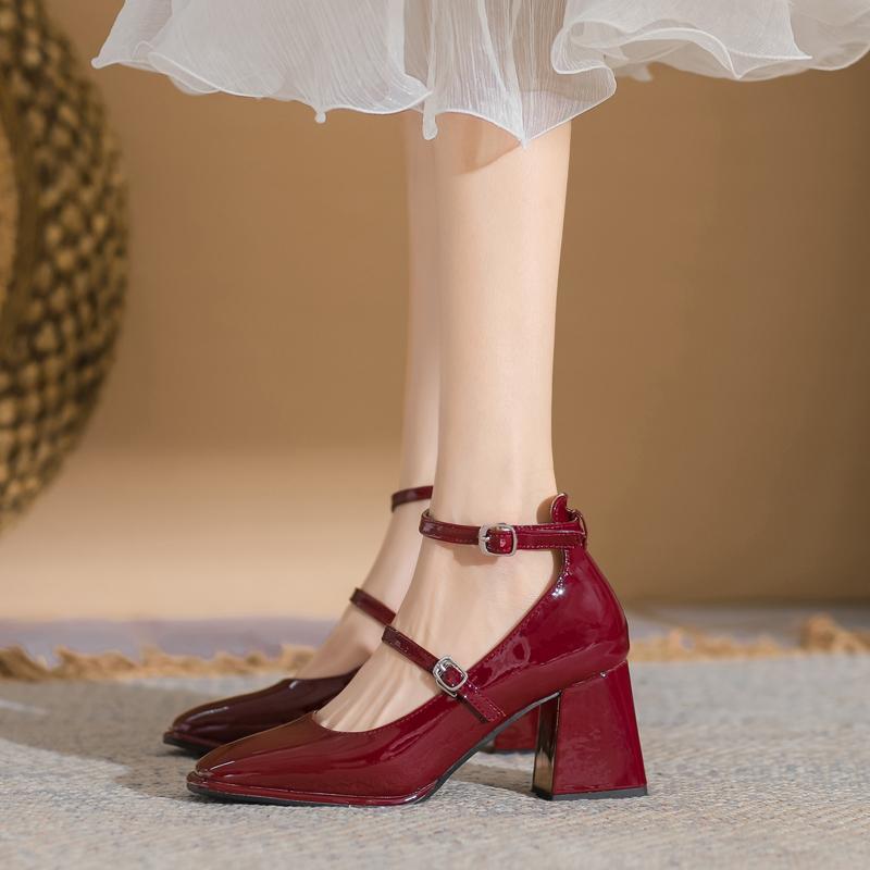 Womens Square-toe Shoes With A Single-strap Buckle
