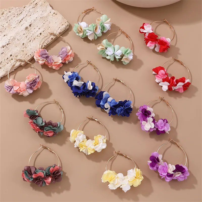 Japanese And Korean Gradient Petal Earrings For Women