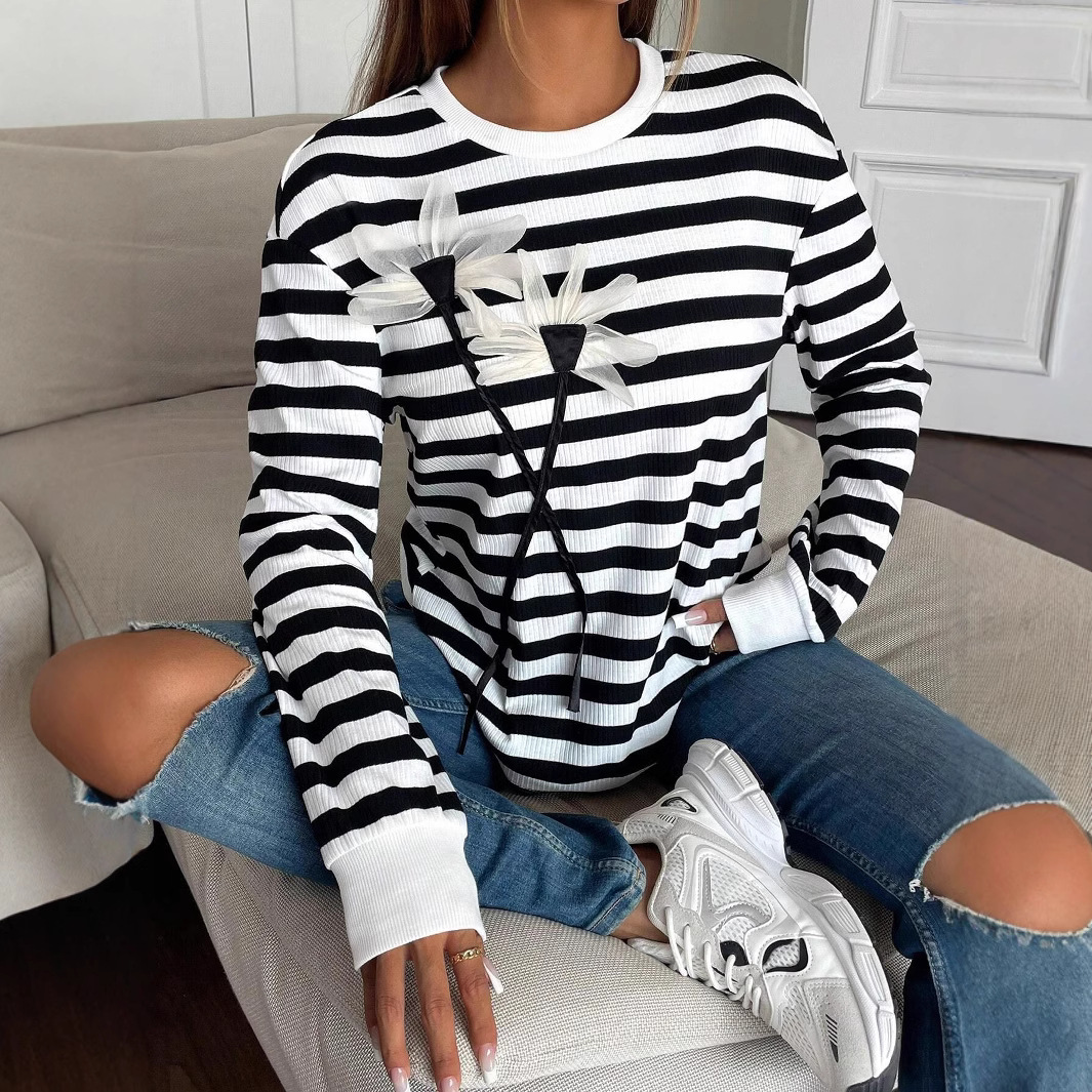 Leisure Long Sleeve Crew Neck Striped Floral Sweatshirt