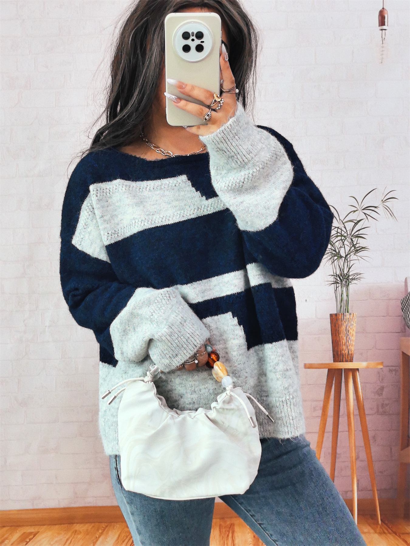 Simple Commute Irregular Contrast Color Round Neck Long Sleeve Sweater