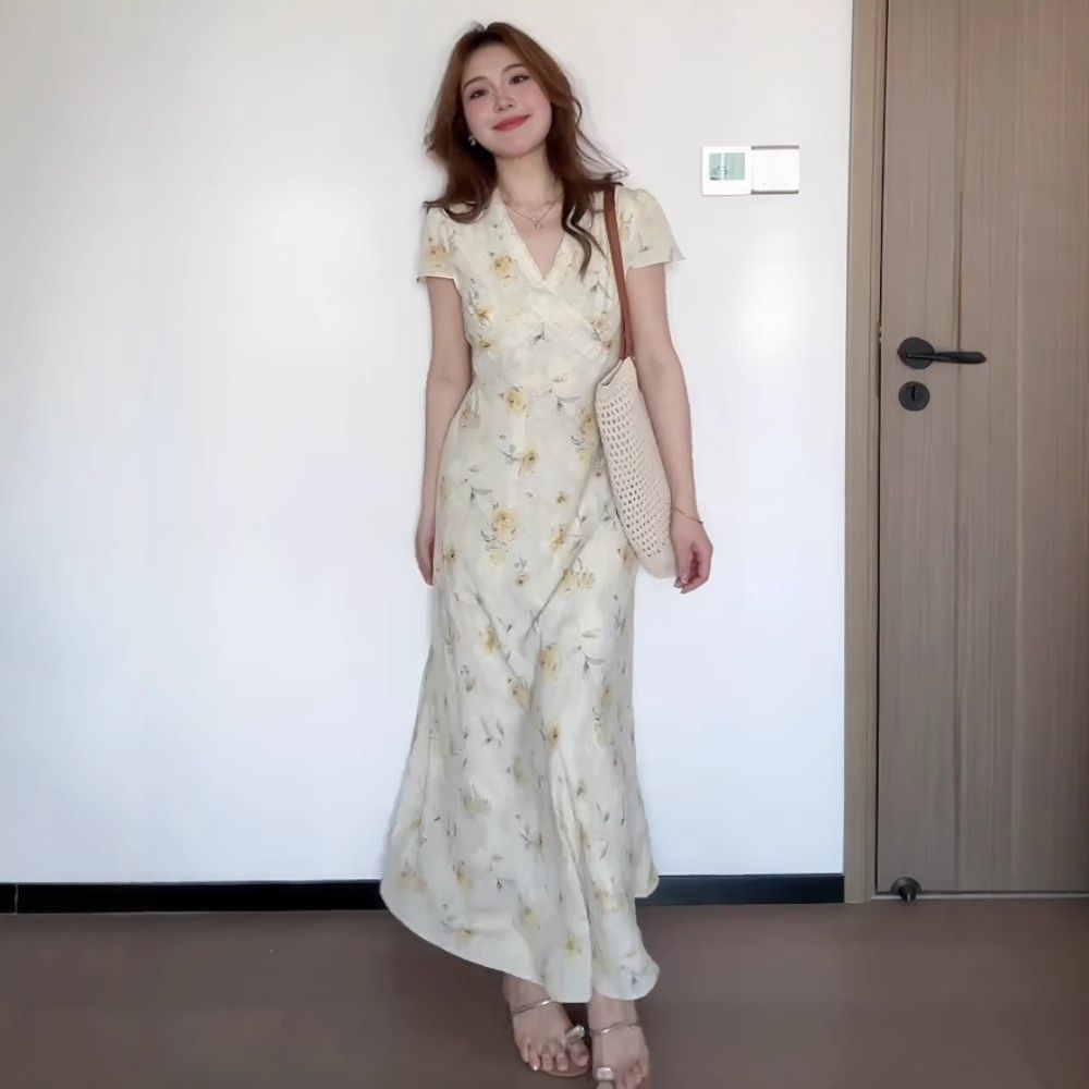Plus-size Vacation-style Lace-trimmed Floral Womens Summer Lace-up Waist-cinching Dress thumbnail 5