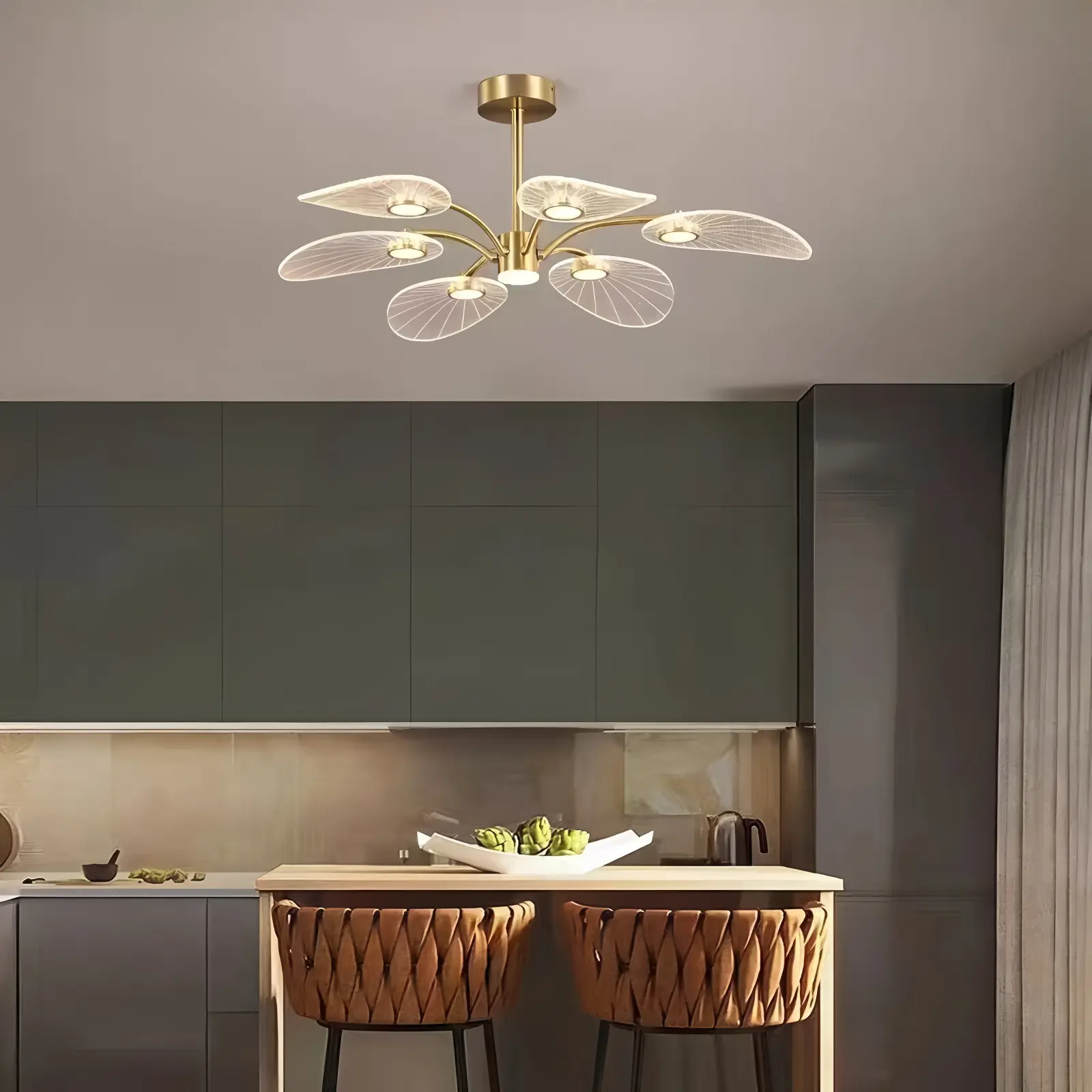 Nordic-style Acrylic Study Room Chandelier