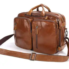 Interior view of the bag's capacity