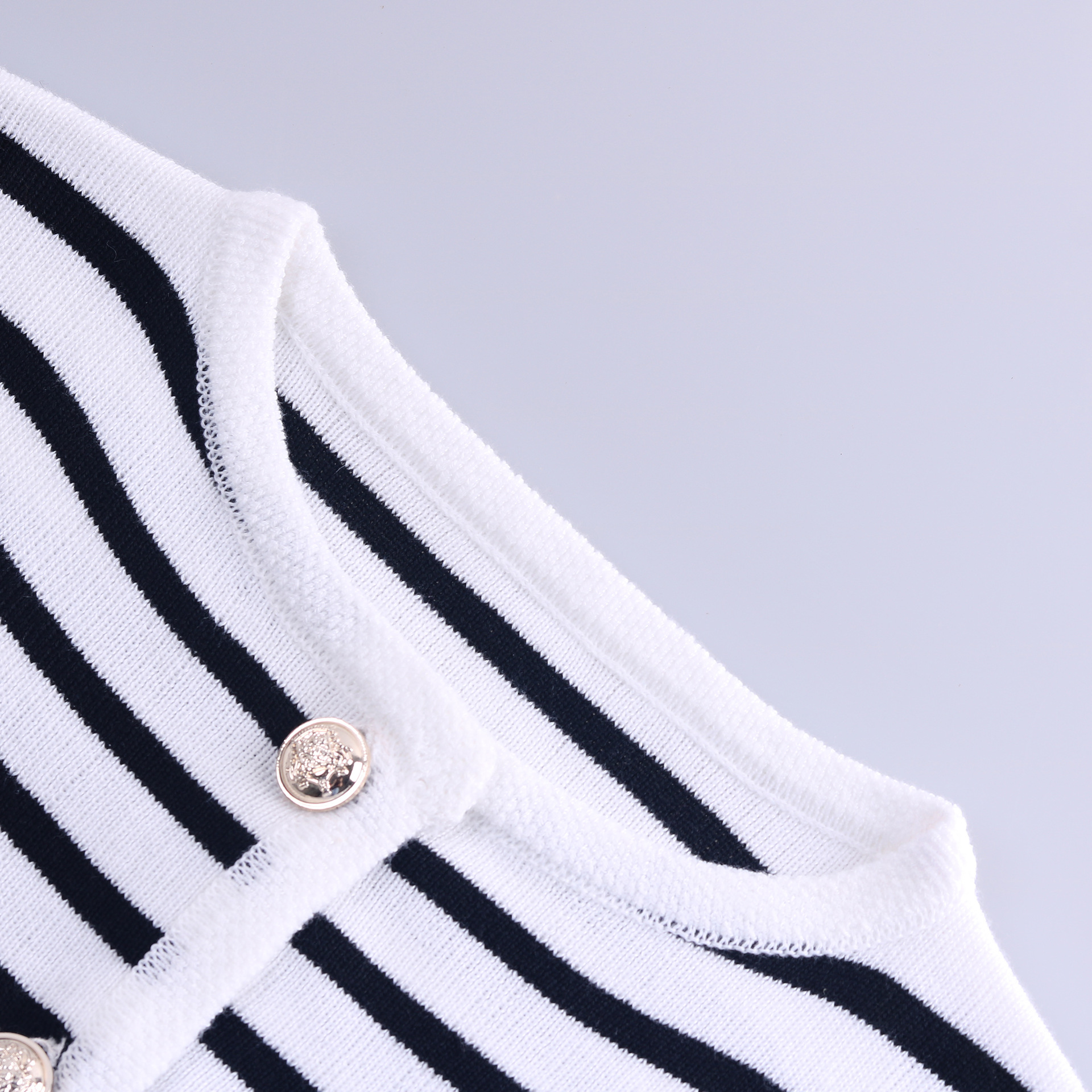 Striped Round Neck Knitted Cardigan Casual Sweater