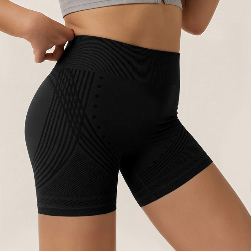 Fitness And Body-shaping Three-quarter Shorts