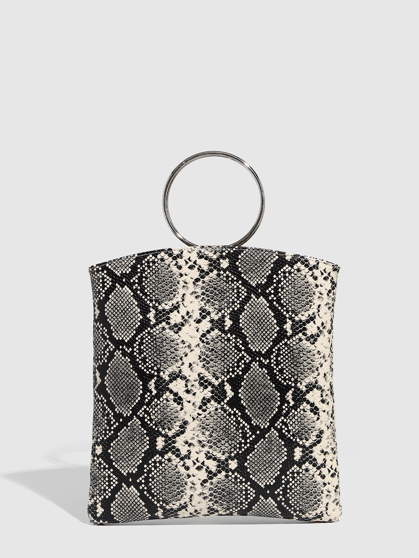 black snakeskin ring handle tote bag bag trends 2026