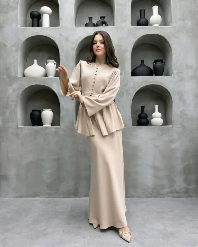 New Fashion Elegant Graceful Cardigan Top Solid Color Dress Two piece Set Champagne M - Shop at LoveMi