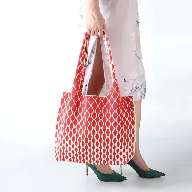 Good looking Big Wave Flying Woven Bag Fashionable All match Large Capacity Two tone Red - Shop at LoveMi