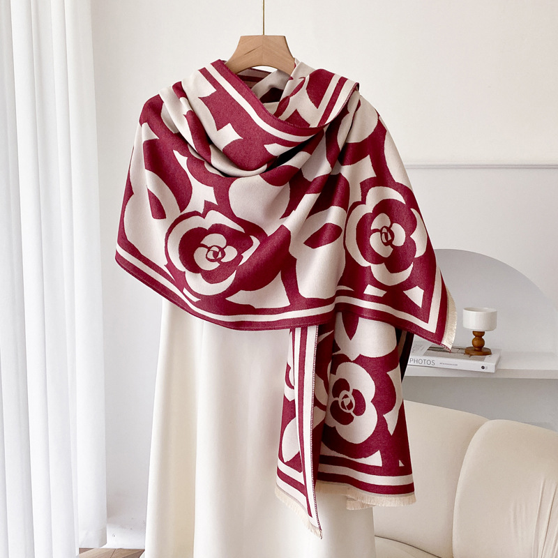 Air-conditioned Room Warm Scarf Versatile High-grade Mom Scarf - Image 2