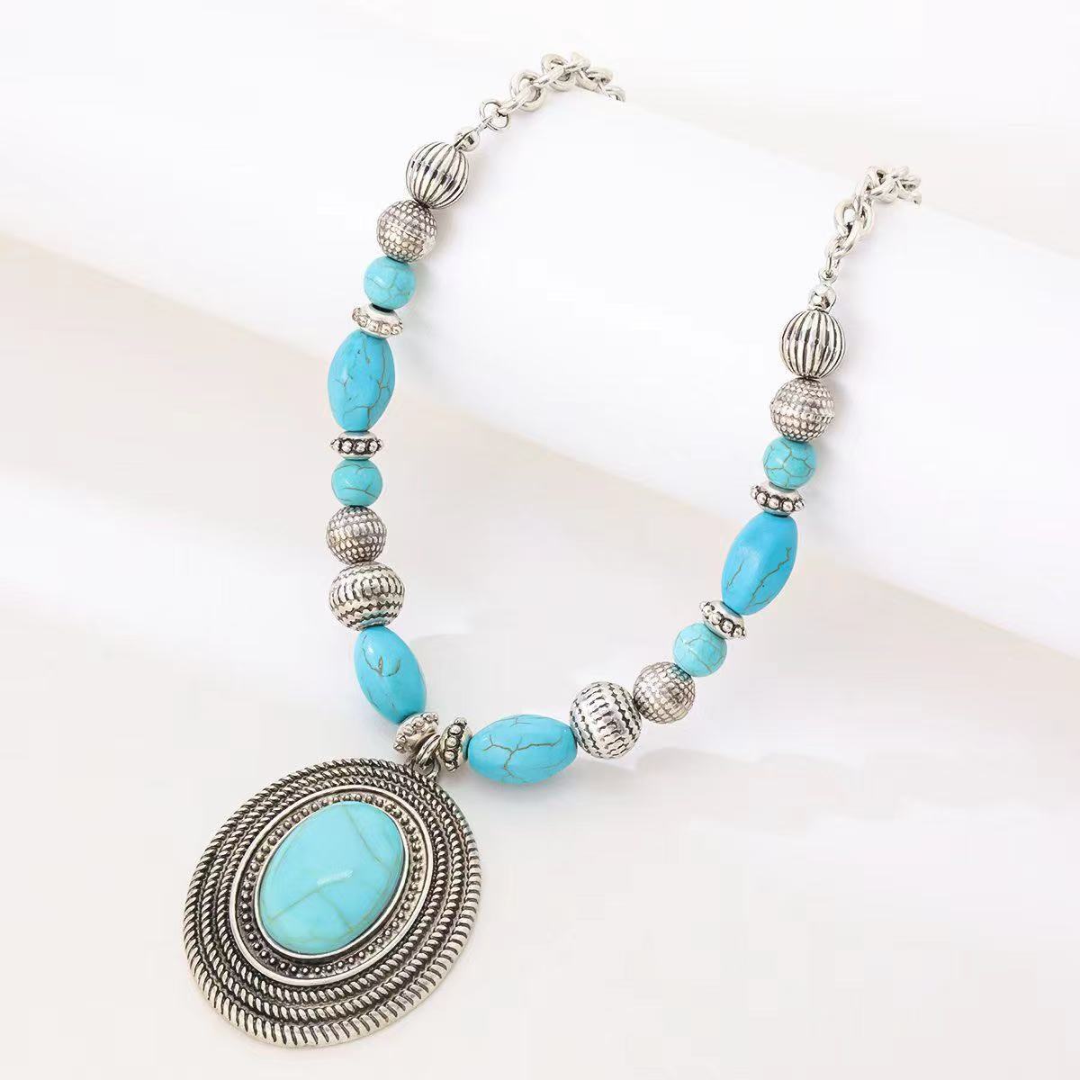 Vintage Turquoise Bead Necklace In Bohemian Style