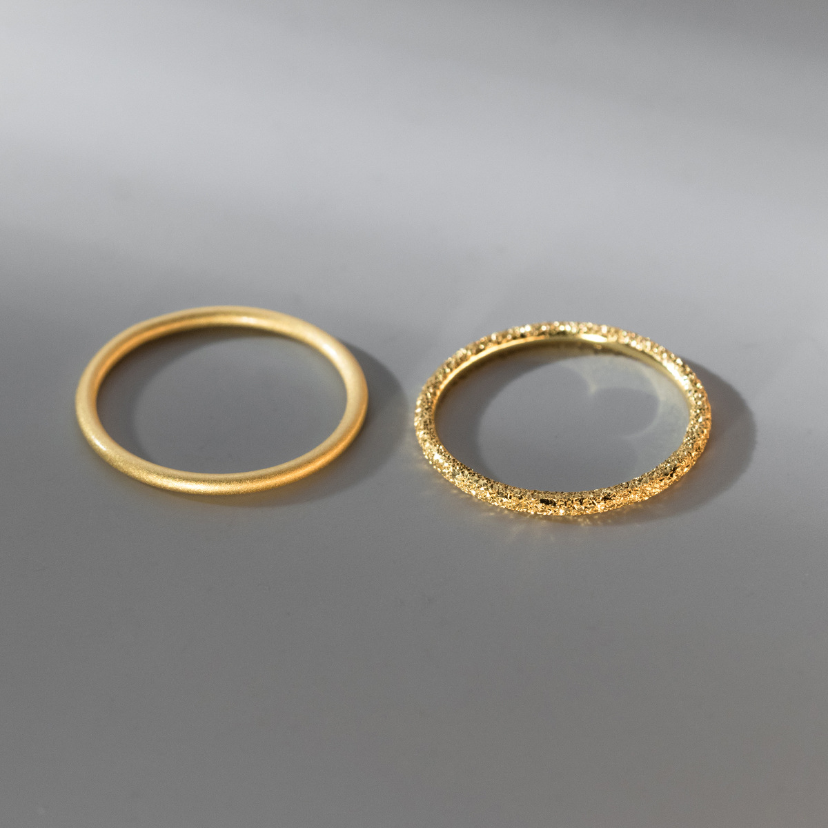 Pure Silver Simple Glossy Frosted Ring Design