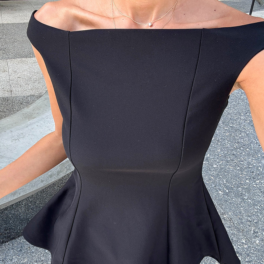 Fitted Flattering Off Shoulder Tank Top With A Boat Neckline