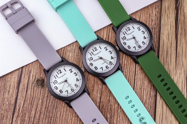 Buy Women's Clothing Online | Buy Trending Dresses for Women