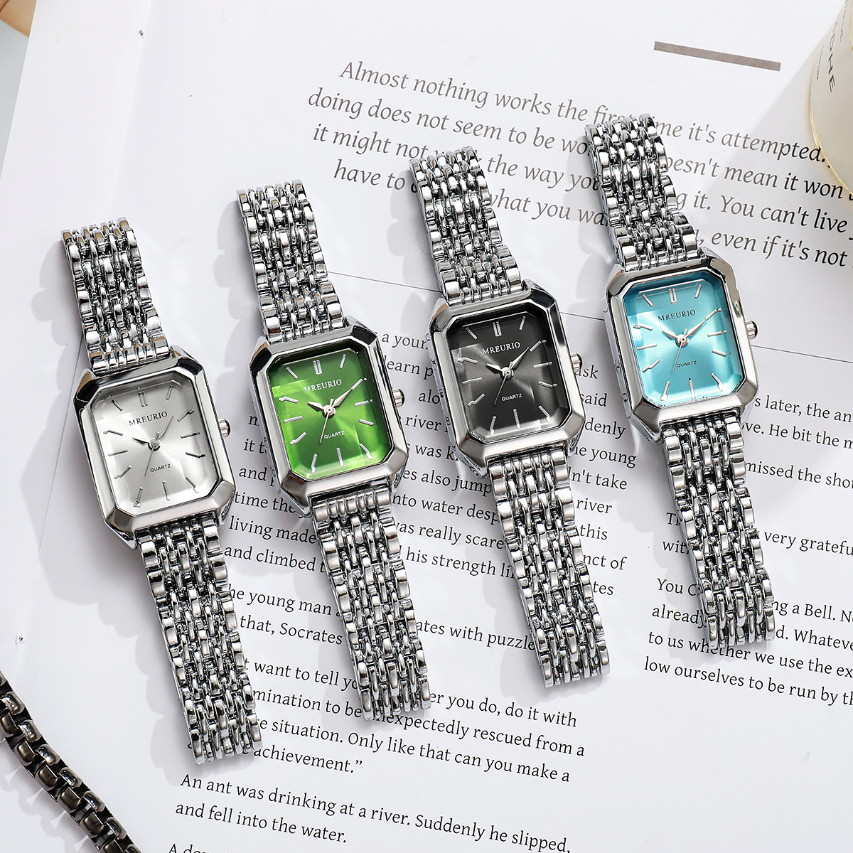 https://cf.cjdropshipping.com/quick/product/5957f079-851e-499d-9833-ff32d91a57d9.jpg