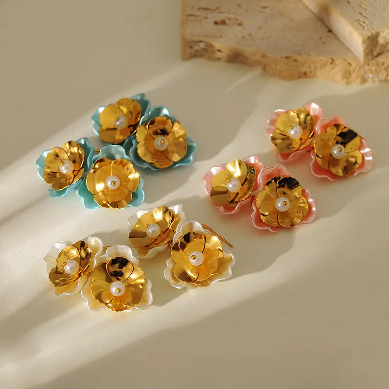 Gold Petal Ear Accessory Women's Retro