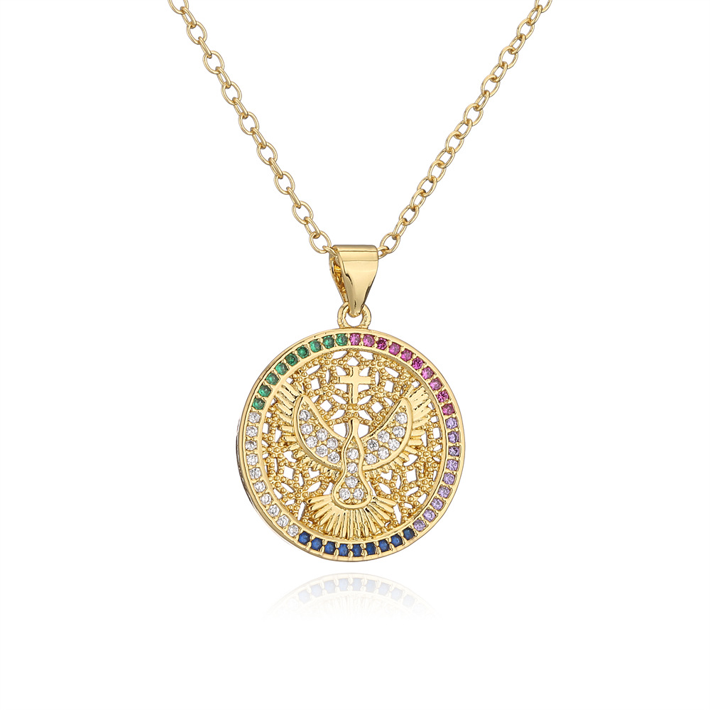 قلادة قرصية بتصميم النسر مع طلاء نحاسي فاخر وذهب عيار 18 قيراط وألماس الزركون