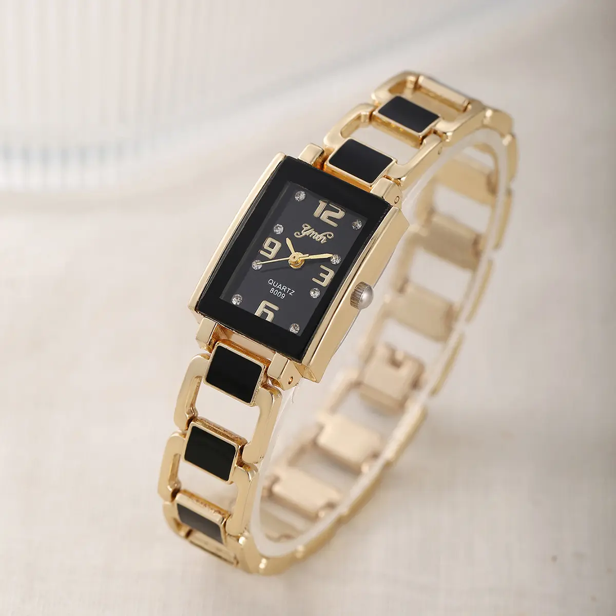 New Womens Bracelet Watch