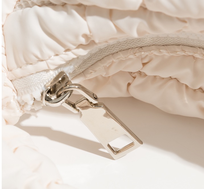 Pleated Bubble Portable Cloud Nylon Shoulder Bag — foto 13