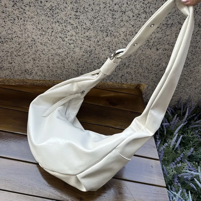 Soft Leather Pu Large Capacity Commuter Shoulder Bag Beige - Shop at LoveMi