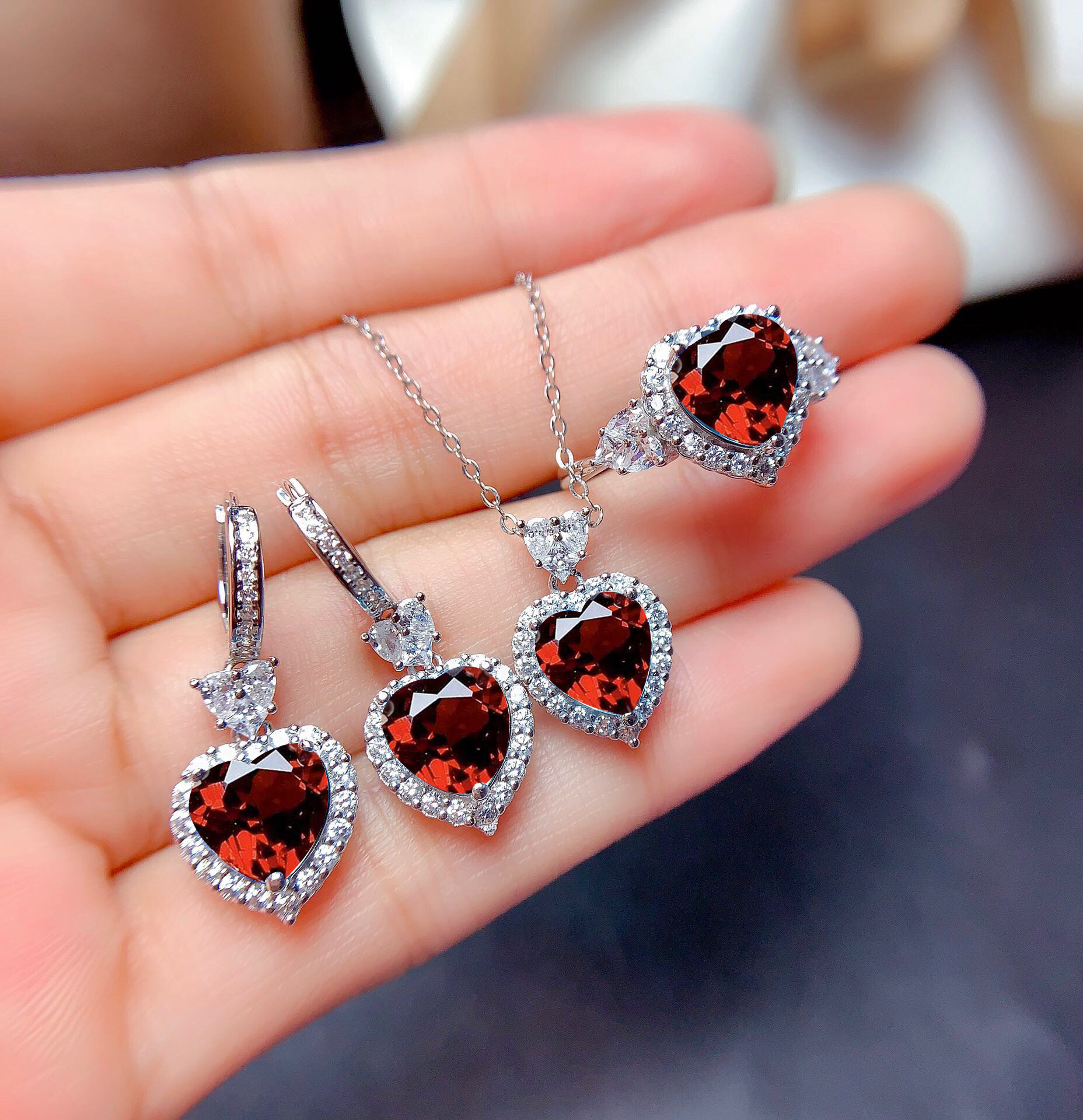 https://cf.cjdropshipping.com/quick/product/59cf8665-aa8b-44e8-a6d2-dfaf81b2c991.jpg