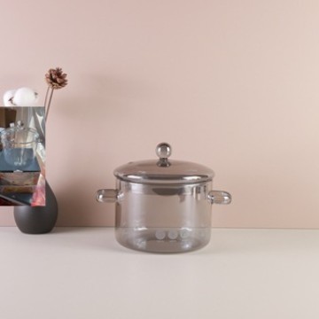 Love-shaped Borosilicate Glass Pot Safe For Direct Flame And High Temperatures