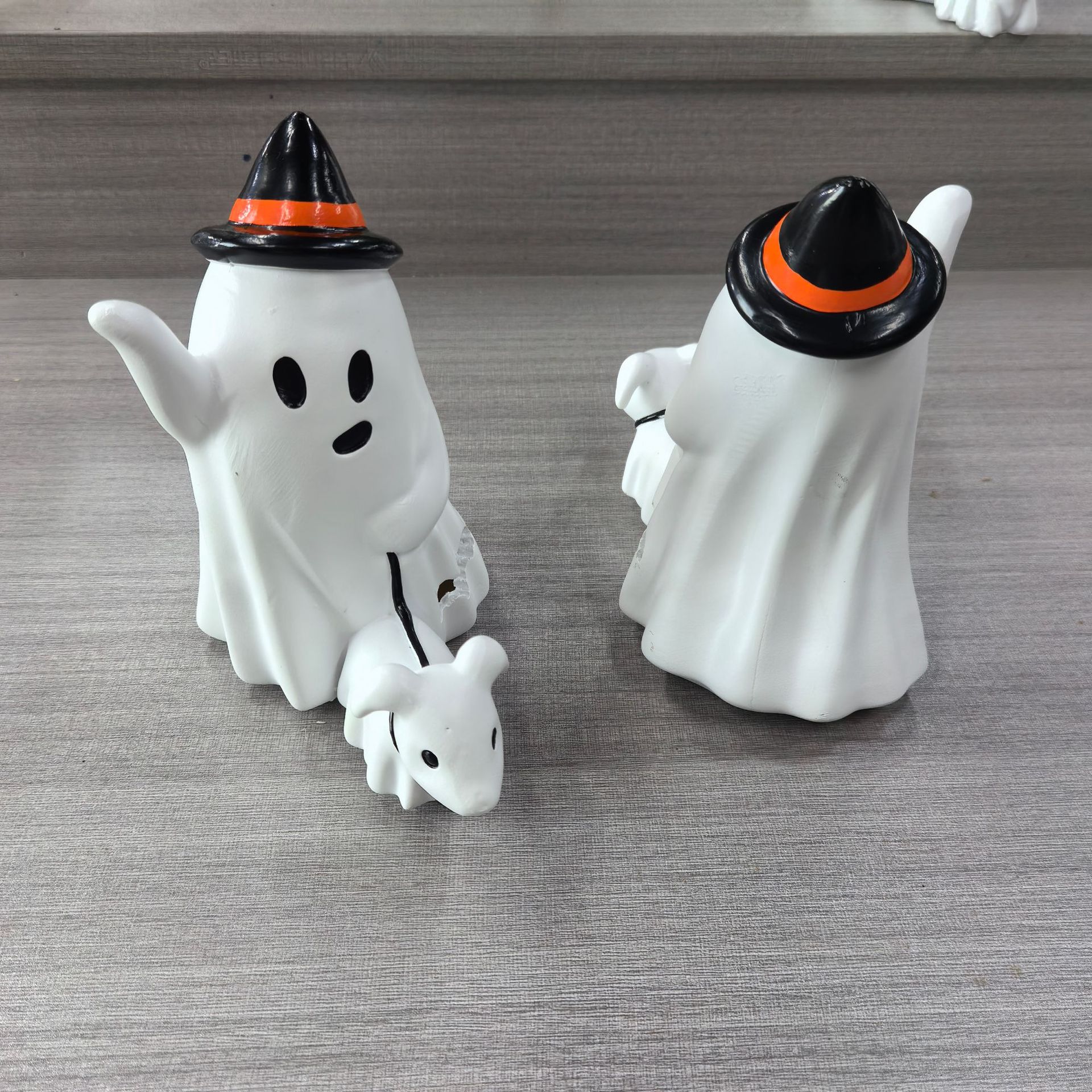 Title 4, Halloween Little Ghost Dog Walking Ornaments