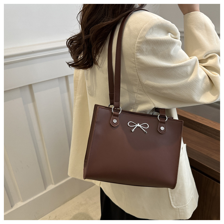 Buy Women's Clothing Online | Buy Trending Dresses for Women
