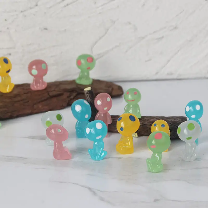 Alien Glowing Small Ornaments Elf Creative Ornament
