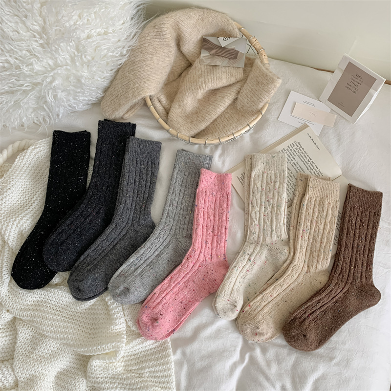 Womens Thick Insulated Wool Mid-calf Socks