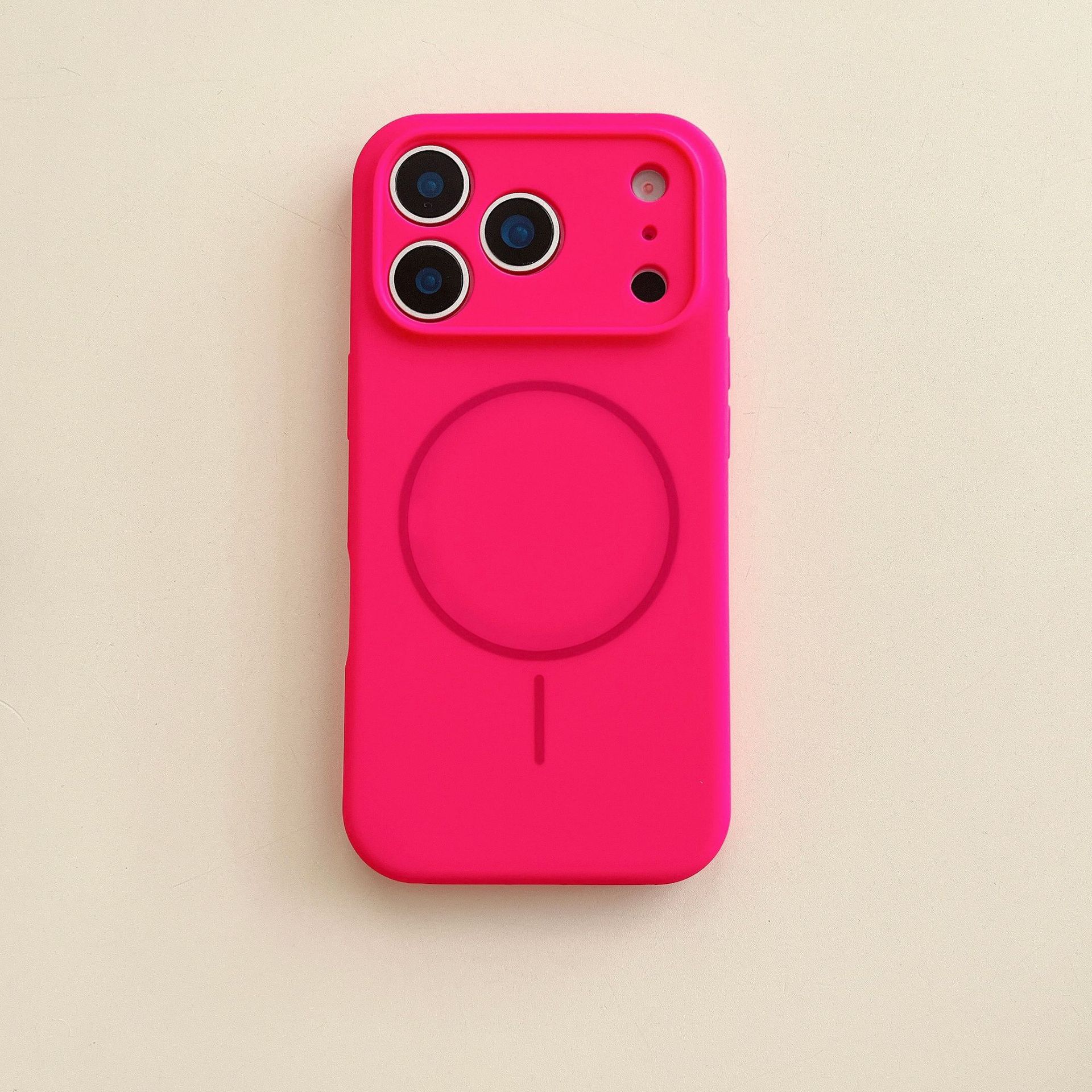 Full-coverage Precision-cut Silicone Magnetic-button Phone Case
